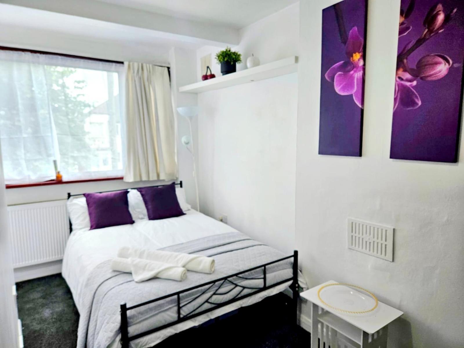 Cosy Room Stay 4 Sutton  Kültér fotó